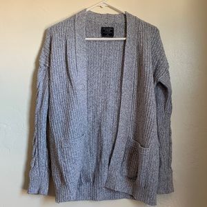 Abercrombie & Fitch cardigan